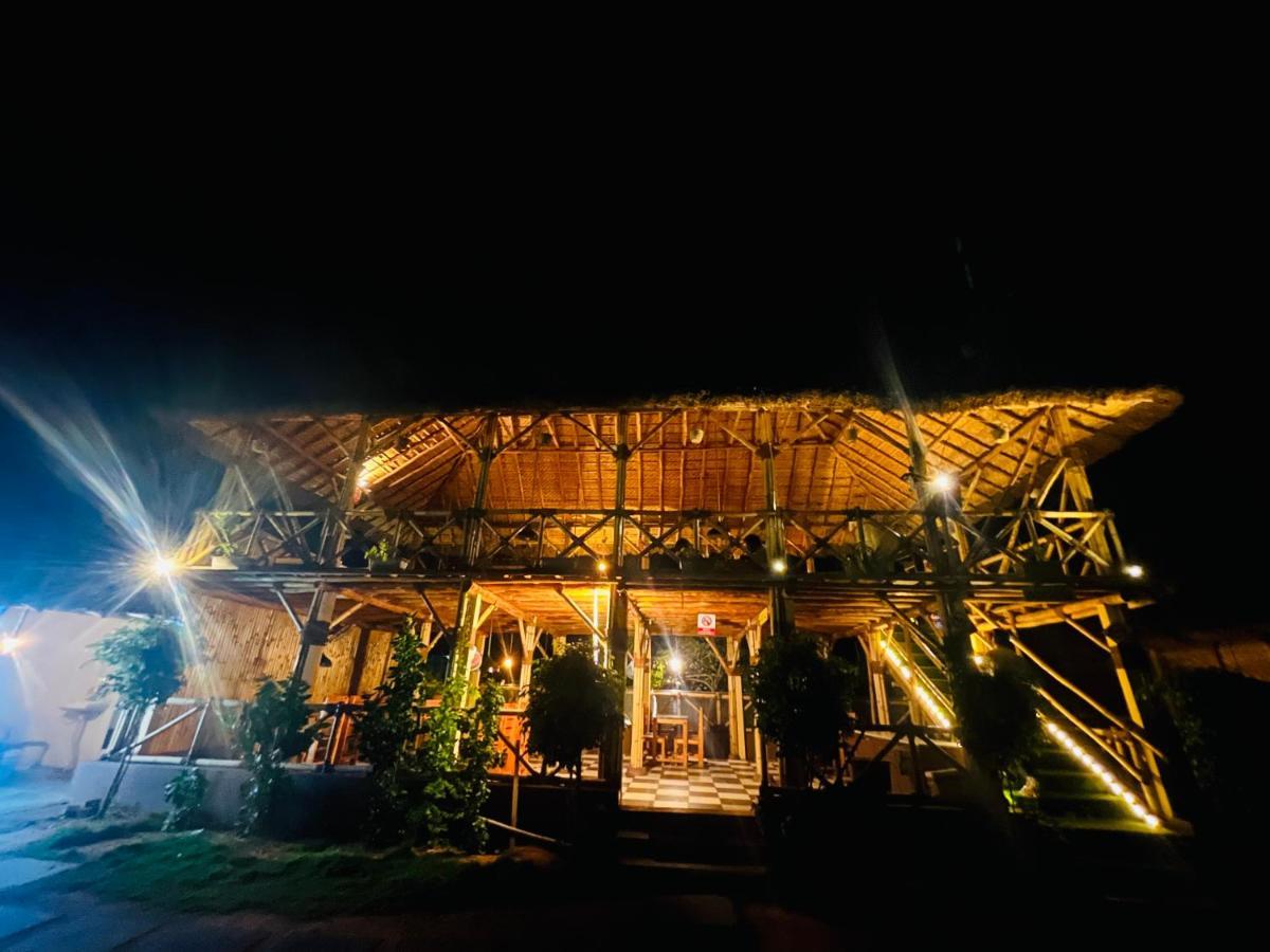 Spykee Spot Hampi Hotel Bagian luar foto