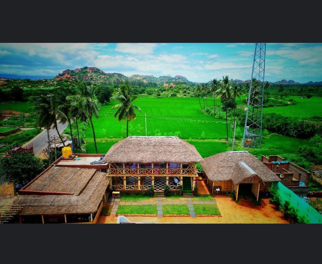 Spykee Spot Hampi Hotel Bagian luar foto