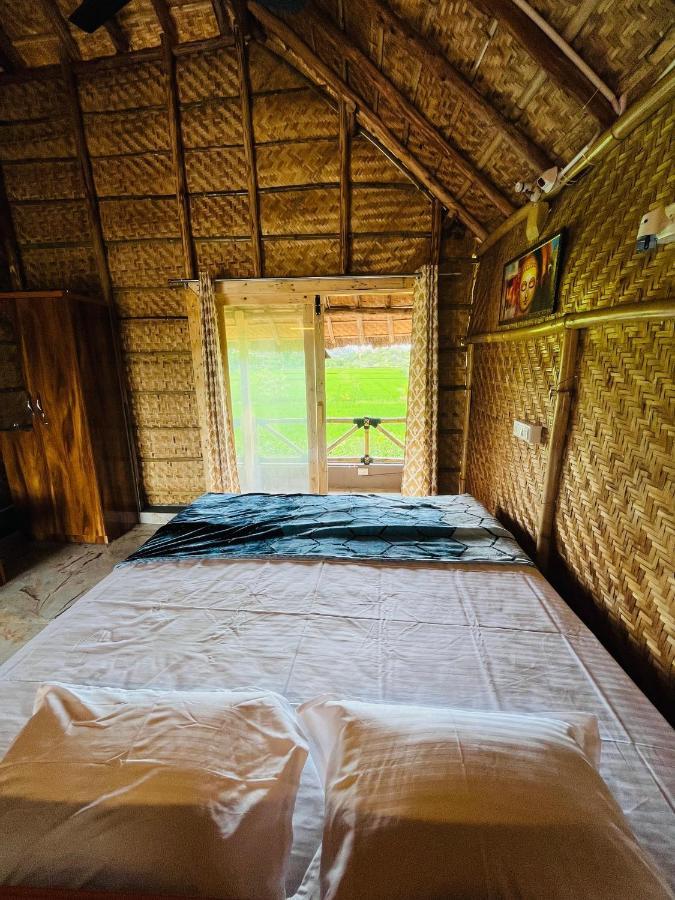 Spykee Spot Hampi Hotel Bagian luar foto