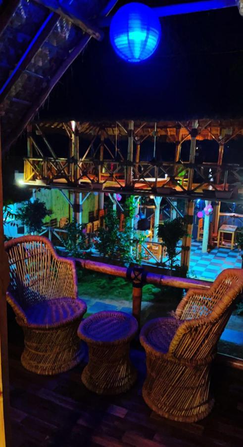 Spykee Spot Hampi Hotel Bagian luar foto