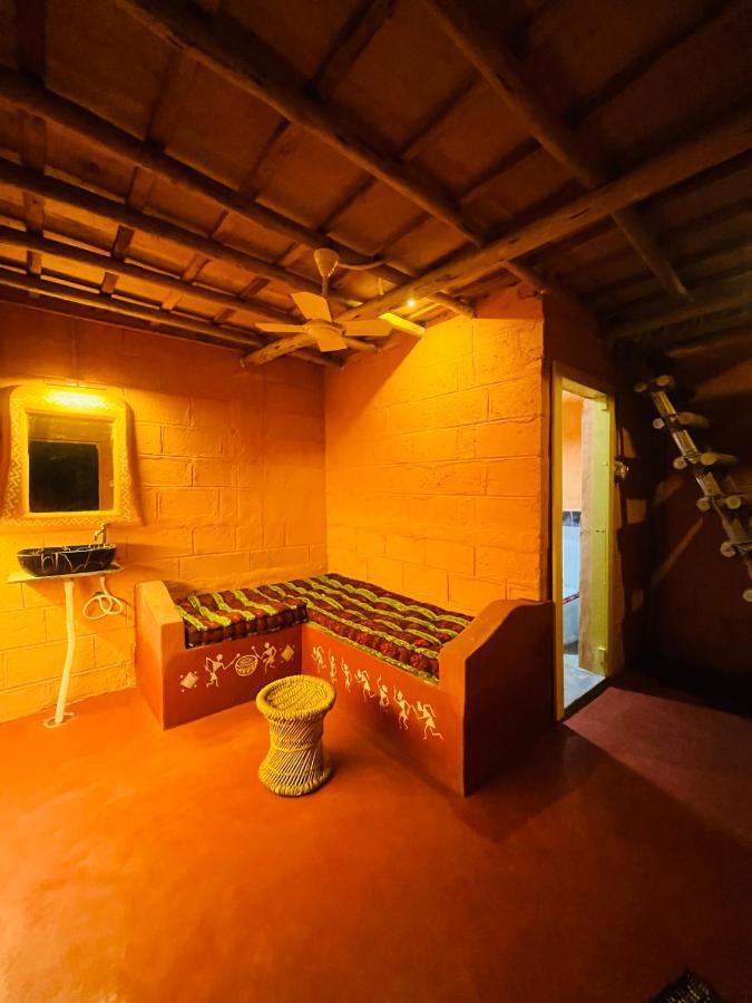 Spykee Spot Hampi Hotel Bagian luar foto