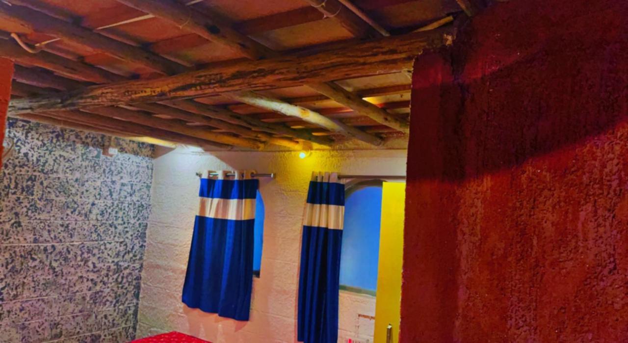 Spykee Spot Hampi Hotel Bagian luar foto